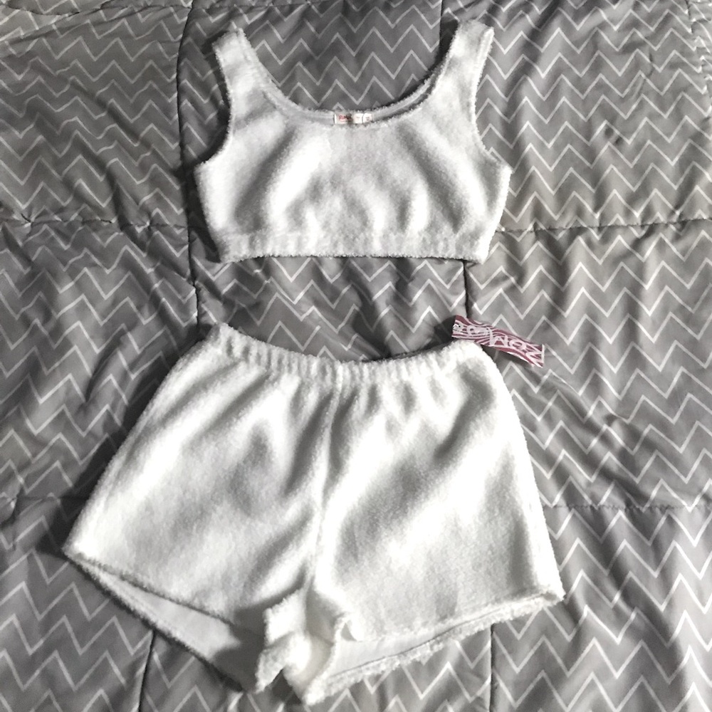 Two piece lounge set